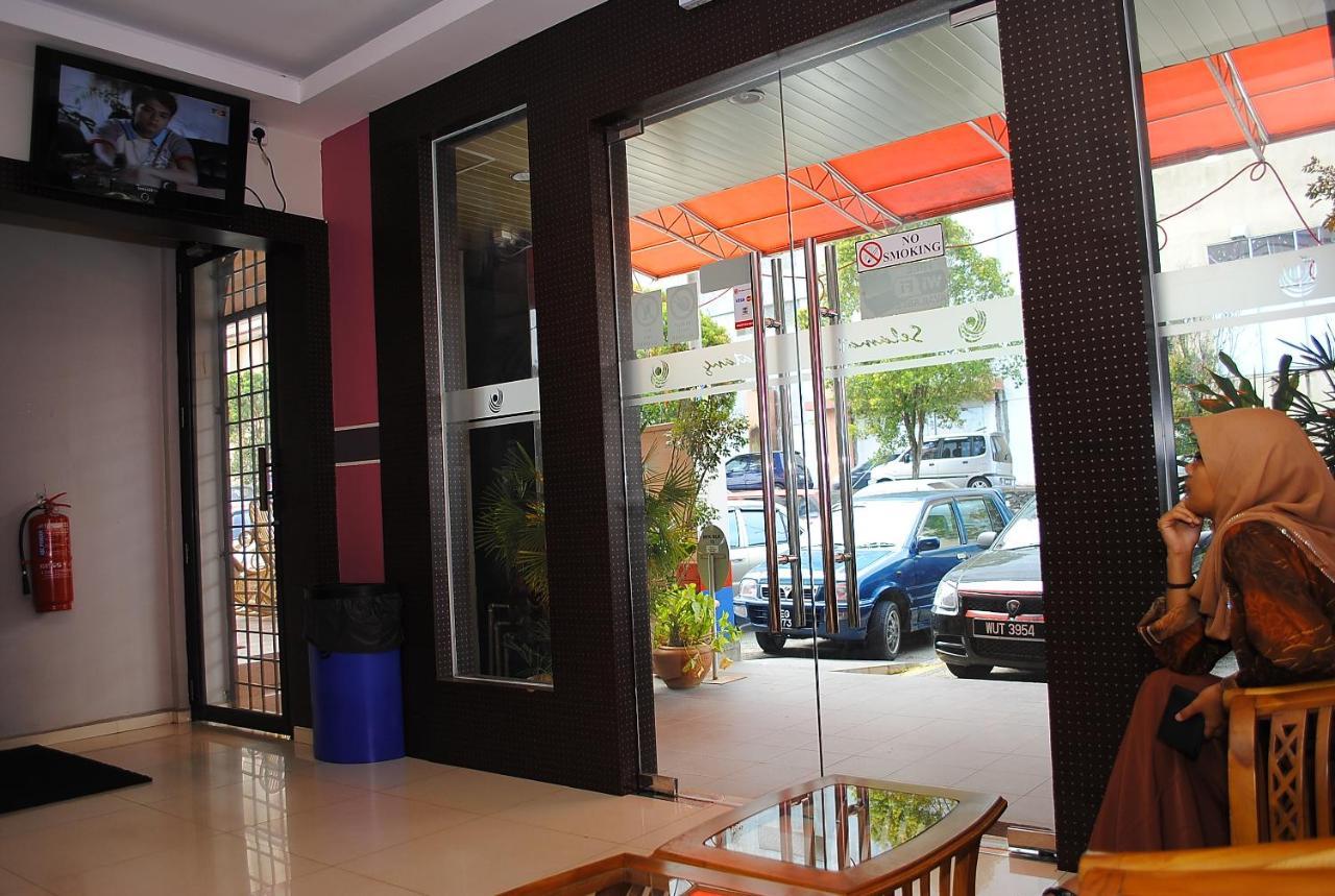 Marjan Hotel Sdn Bhd Chukai Exterior foto